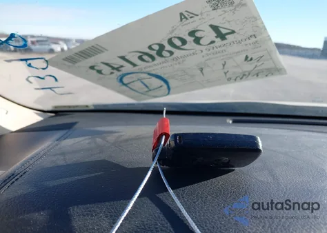 2015 Toyota Avalon Hybrid Limited from USA, damaged, VIN 4T1BD1EB5FU035904